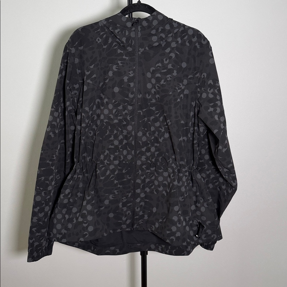 NWOT New Lululemon Packable Water-Repellent Jacket Primal Dot Max Black Multi - Picture 6 of 10